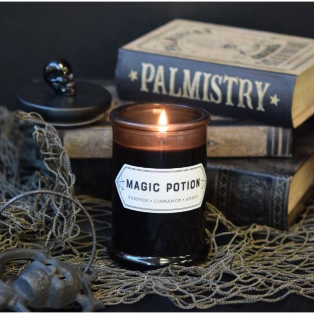 Magic Potion Pumpkin Amber Scented 1-Wick Apothecary Jar with Black Wood Lid 9.